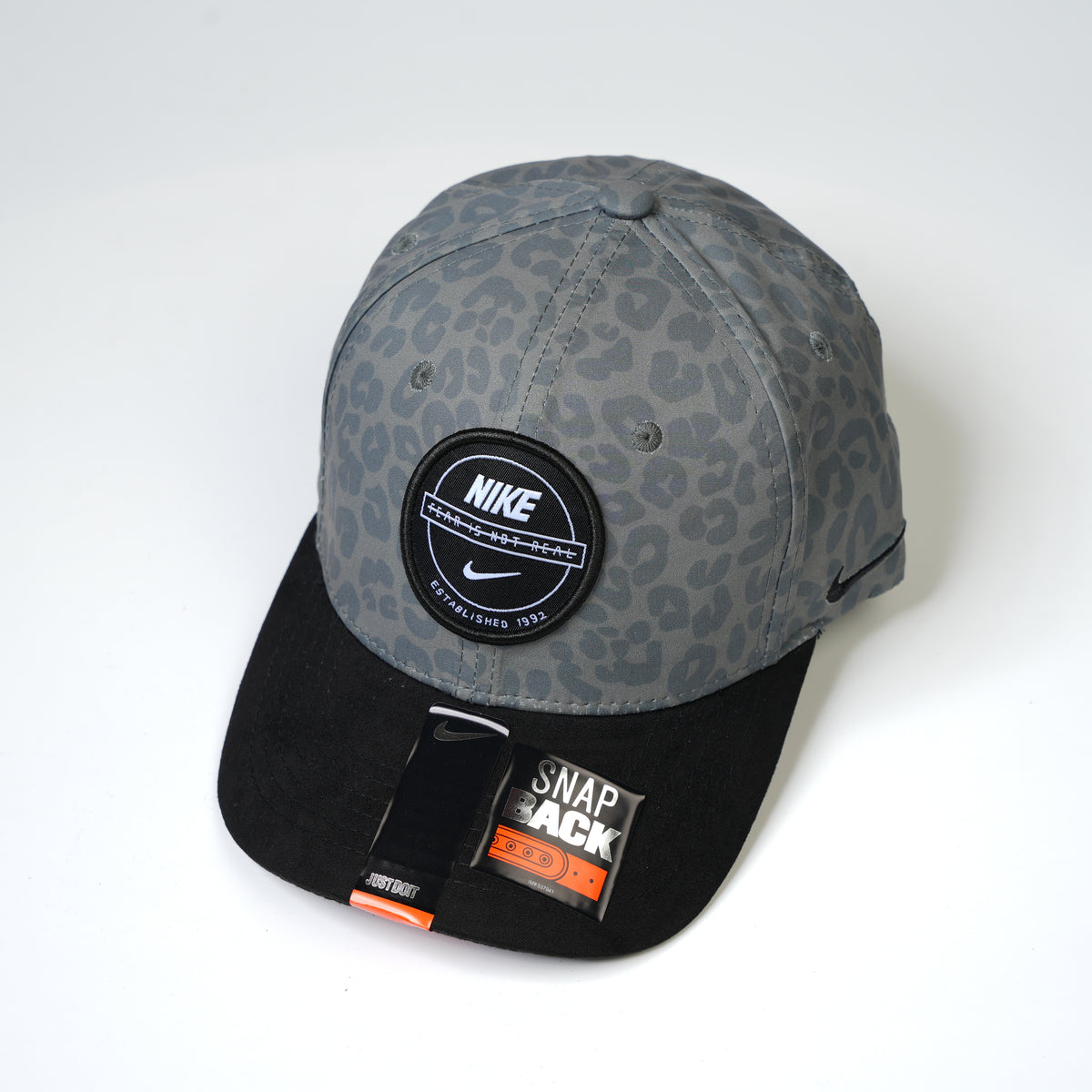 Nike Leopard Cap